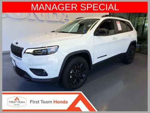 White 2023 Jeep Cherokee Altitude for sale in Chesapeake, VA