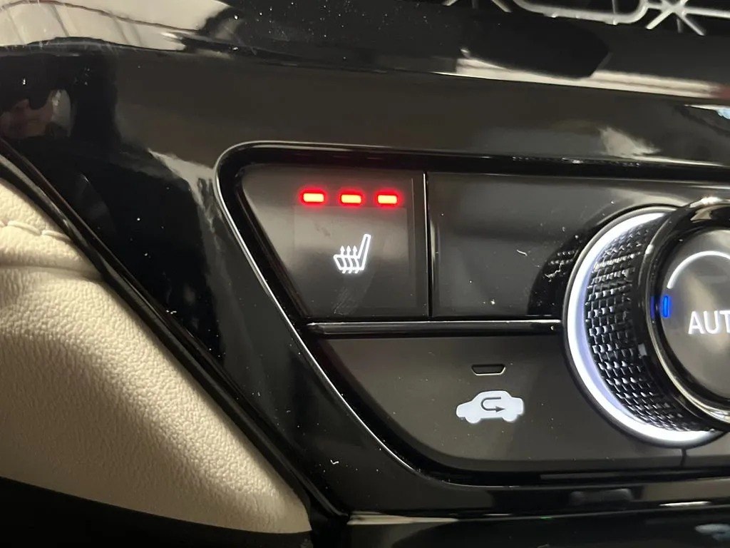 2026 Honda Accord Hybrid EX-L - Photo 21