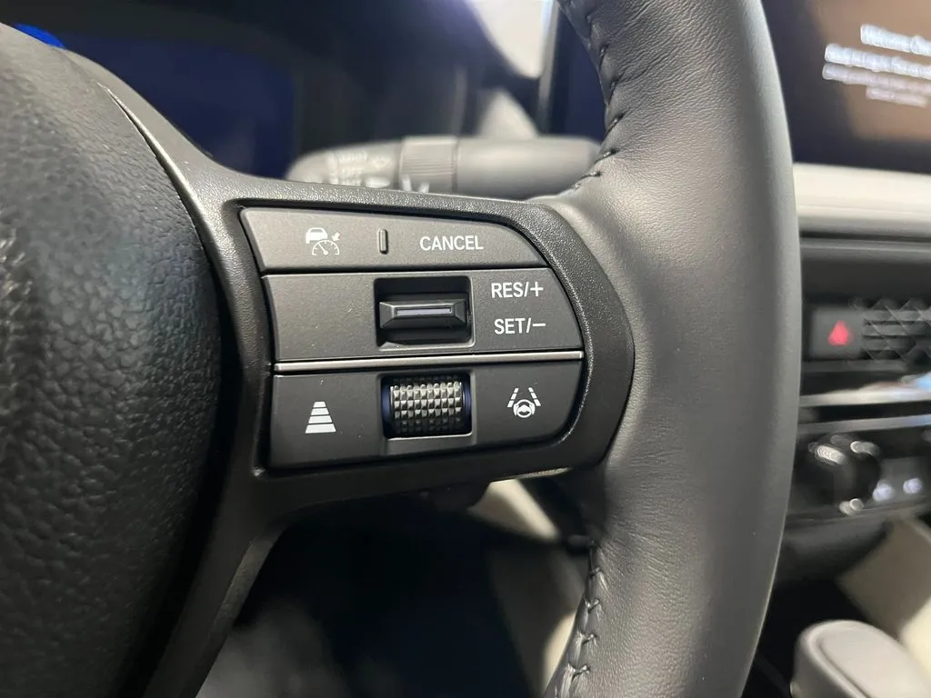 2026 Honda Accord Hybrid EX-L - Photo 18