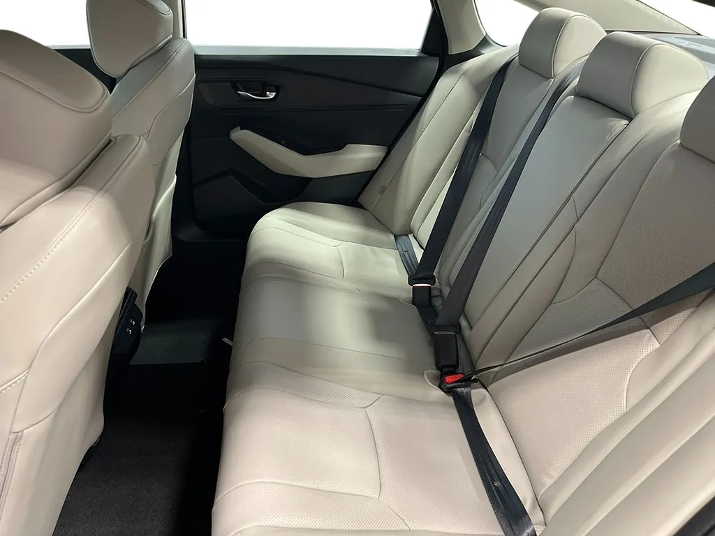 2026 Honda Accord Hybrid EX-L - Photo 24