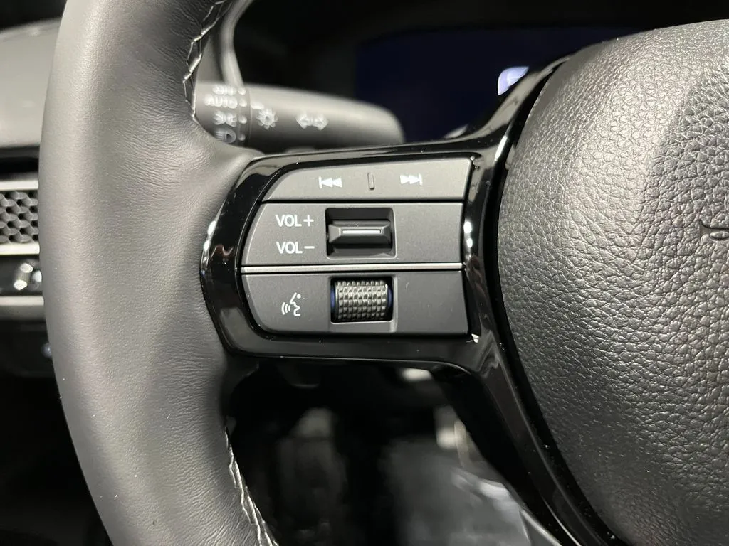 2026 Honda Civic Hatchback Sport Touring - Photo 19