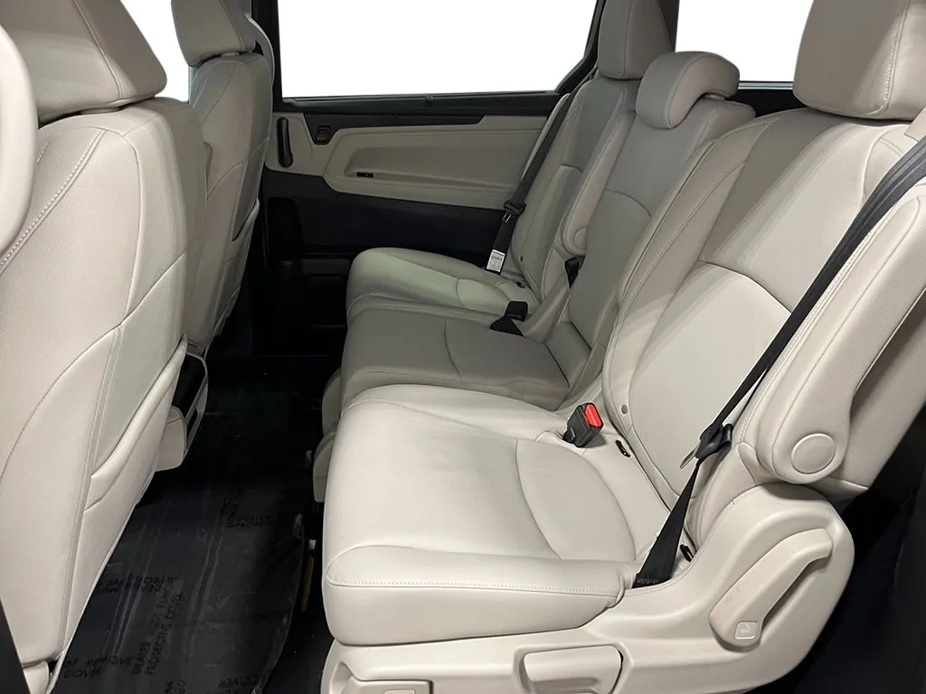 2026 Honda Odyssey EX-L - Photo 24
