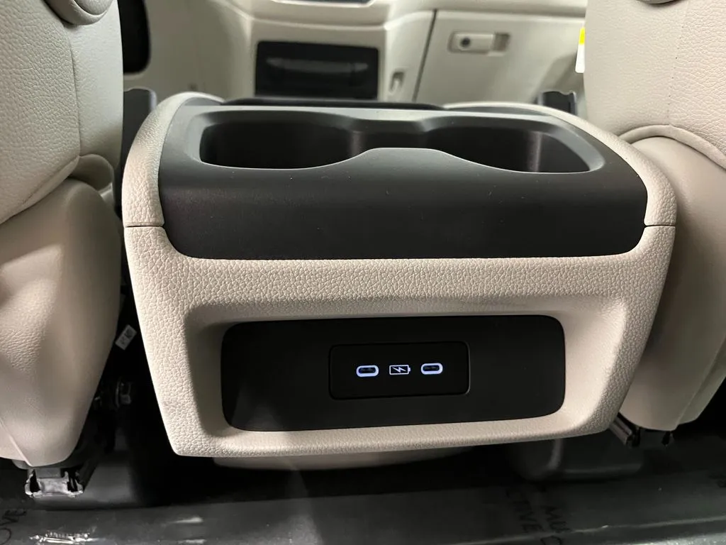 2026 Honda Odyssey EX-L - Photo 25