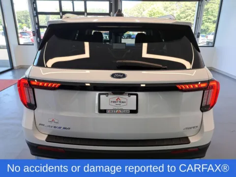 More photos of 2025 Ford Explorer Platinum at First Team Honda, VA