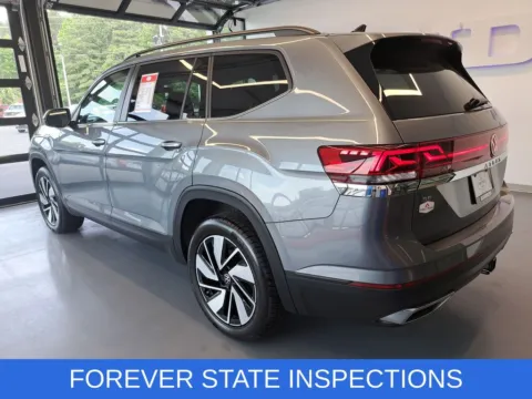 More photos of 2025 Volkswagen Atlas 2.0T SE w/Technology at First Team Honda, VA