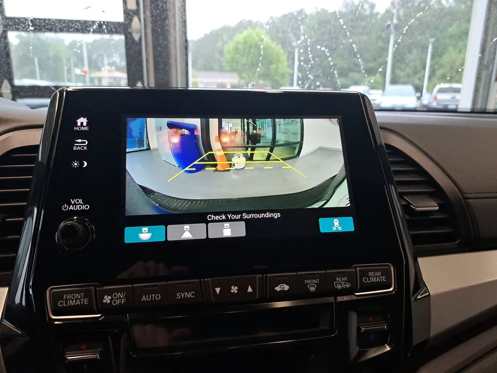 2024 Honda Odyssey SPORT - Photo 24