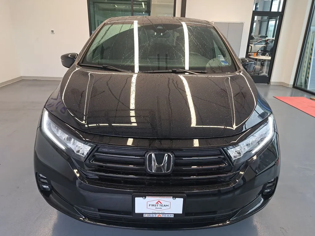 2024 Honda Odyssey SPORT - Photo 9