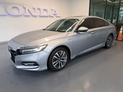 Photos of 2019 Honda Accord Hybrid Touring for sale in Chesapeake, VA at First Team Honda