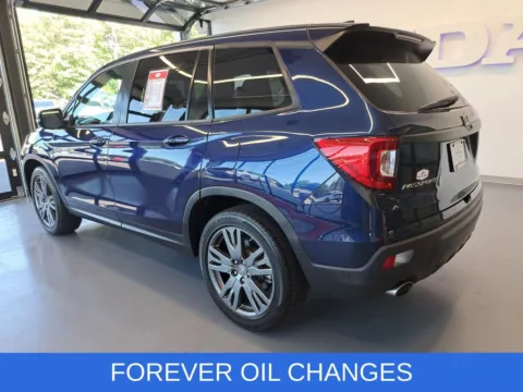 More photos of 2021 Honda Passport EX-L at First Team Honda, VA