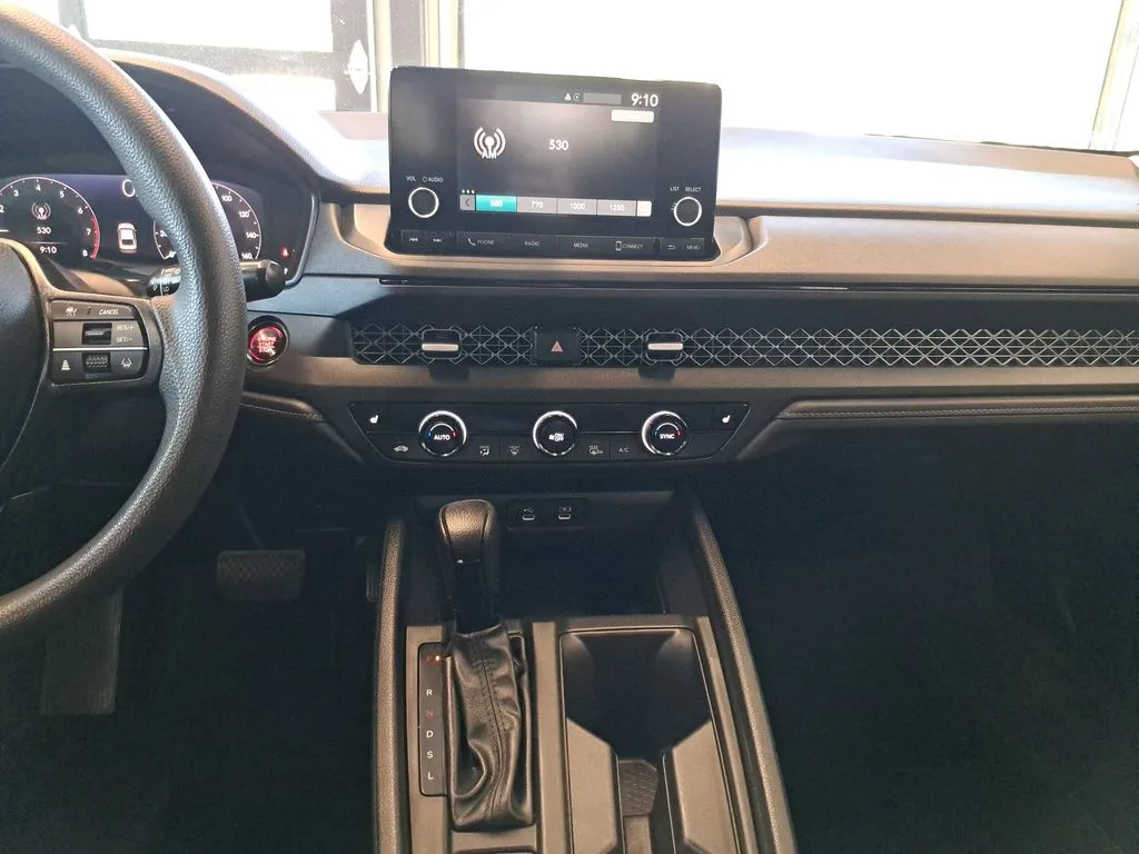 2023 Honda Accord EX - Photo 23