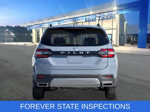 More photos of 2026 Honda Pilot EX-L at First Team Honda, VA