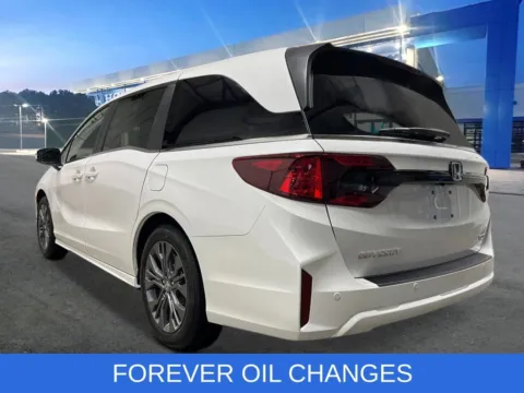 More photos of 2026 Honda Odyssey Touring at First Team Honda, VA