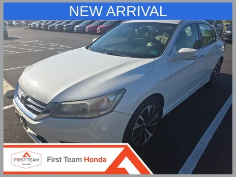 White 2015 Honda Accord Touring for sale in Chesapeake, VA