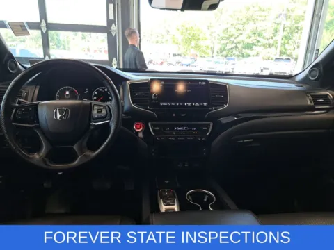 More photos of 2024 Honda Ridgeline Black Edition at First Team Honda, VA