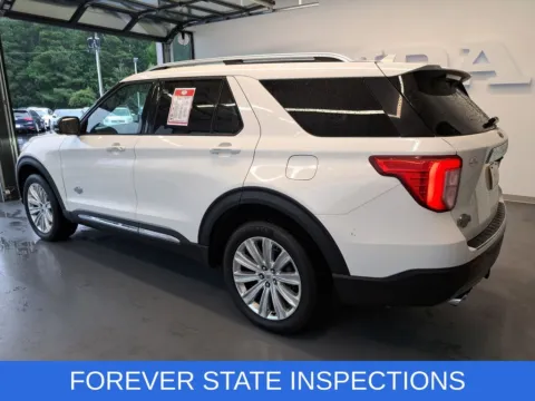 More photos of 2022 Ford Explorer King Ranch at First Team Honda, VA