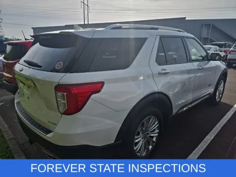 More photos of 2022 Ford Explorer King Ranch at First Team Honda, VA