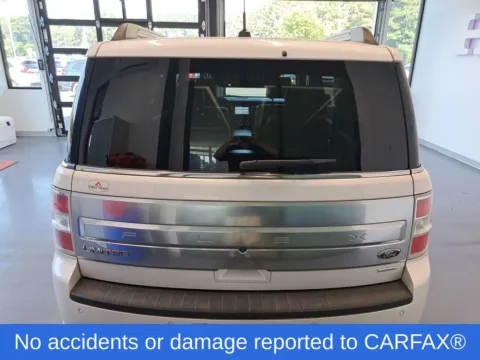 More photos of 2016 Ford Flex Limited at First Team Honda, VA