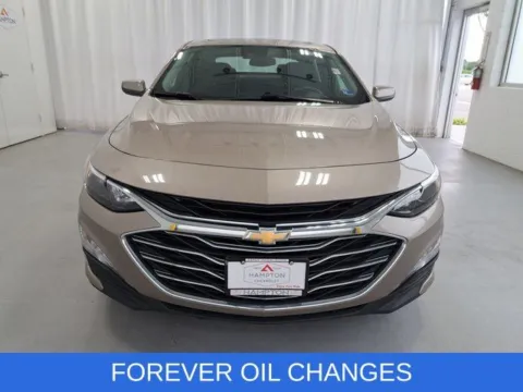 More photos of 2024 Chevrolet Malibu LT at First Team Honda, VA