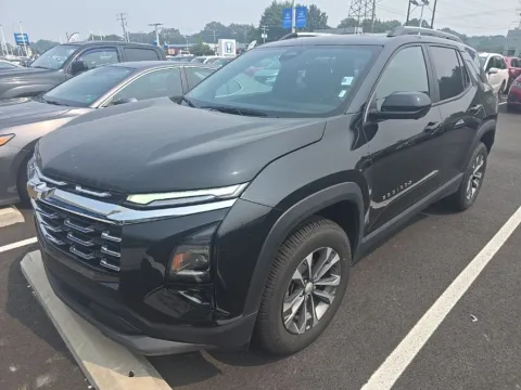 Photos of 2025 Chevrolet Equinox LT for sale in Chesapeake, VA at First Team Honda