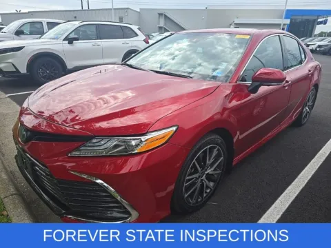 More photos of 2024 Toyota Camry Hybrid XLE at First Team Honda, VA