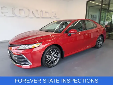 More photos of 2024 Toyota Camry Hybrid XLE at First Team Honda, VA
