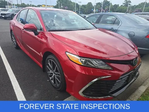 More photos of 2024 Toyota Camry Hybrid XLE at First Team Honda, VA