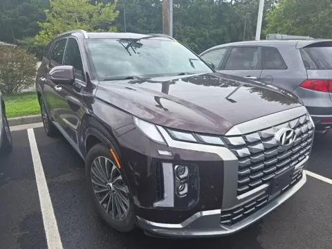 More photos of 2024 Hyundai Palisade Calligraphy at First Team Honda, VA