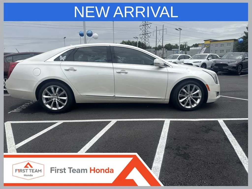 White 2013 Cadillac XTS Luxury for sale in Chesapeake, VA