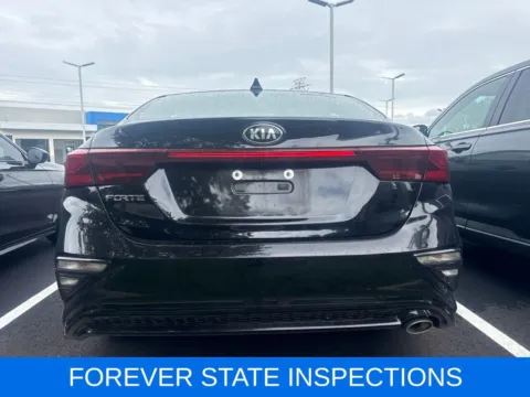 More photos of 2021 Kia Forte LXS at First Team Honda, VA