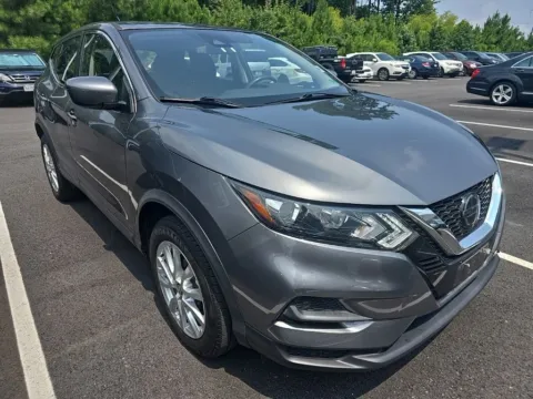 More photos of 2021 Nissan Rogue Sport S at First Team Honda, VA