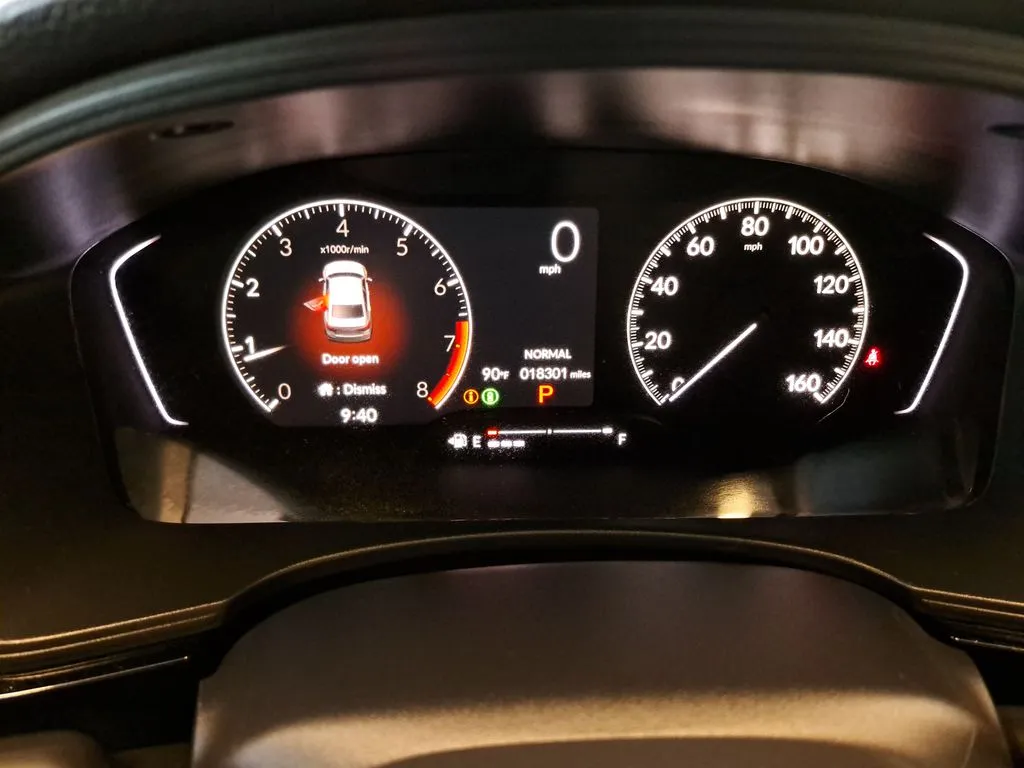 2025 Honda Civic Sport - Photo 24