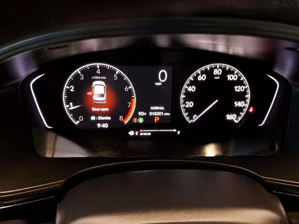 2025 Honda Civic Sport - Photo 23