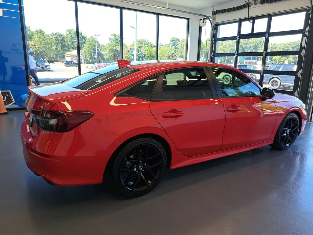 2025 Honda Civic Sport - Photo 12