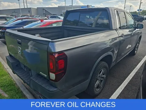 More photos of 2023 Honda Ridgeline RTL at First Team Honda, VA