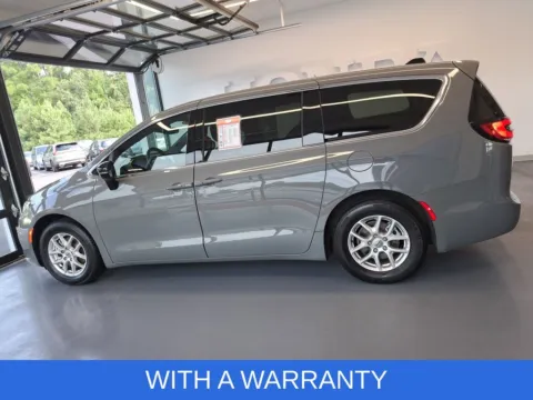 Another view of 2025 Chrysler Pacifica Select for sale in Chesapeake, VA at First Team Honda