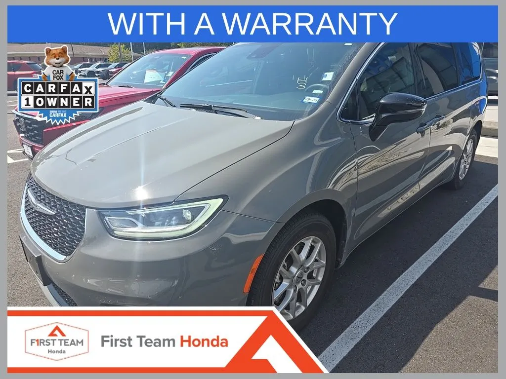 Gray 2025 Chrysler Pacifica Select for sale in Chesapeake, VA