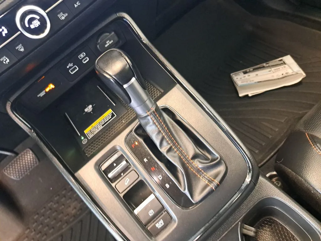 2025 Honda CR-V Sport-L - Photo 30