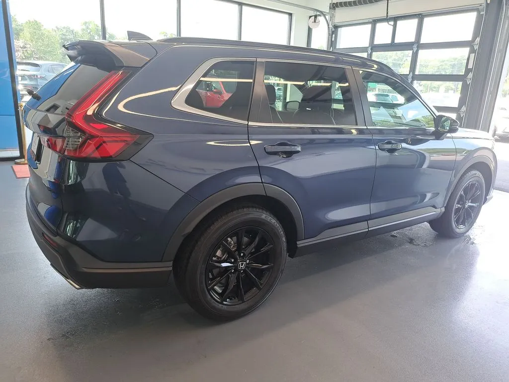 2025 Honda CR-V Sport-L - Photo 13