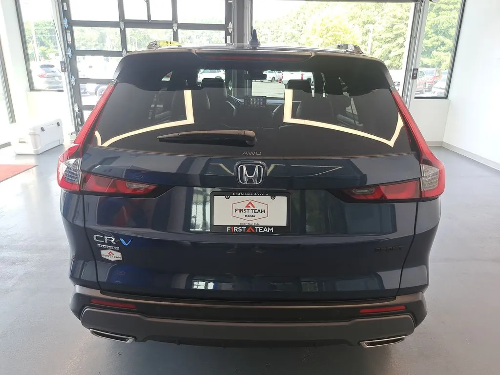 2025 Honda CR-V Sport-L - Photo 12