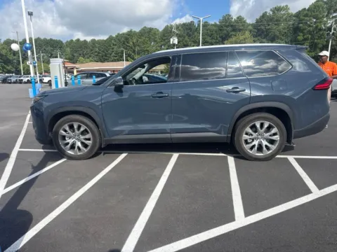 Photos of 2024 Toyota Grand Highlander Limited for sale in Chesapeake, VA at First Team Honda