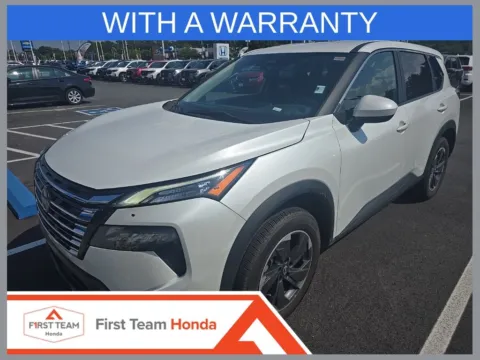 White 2024 Nissan Rogue SV for sale in Chesapeake, VA