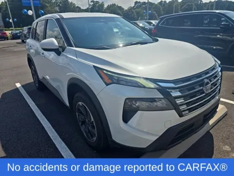 More photos of 2024 Nissan Rogue SV at First Team Honda, VA