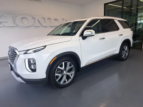 Photos of 2020 Hyundai Palisade SEL for sale in Chesapeake, VA at First Team Honda