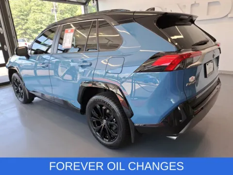 More photos of 2023 Toyota RAV4 Hybrid XSE at First Team Honda, VA