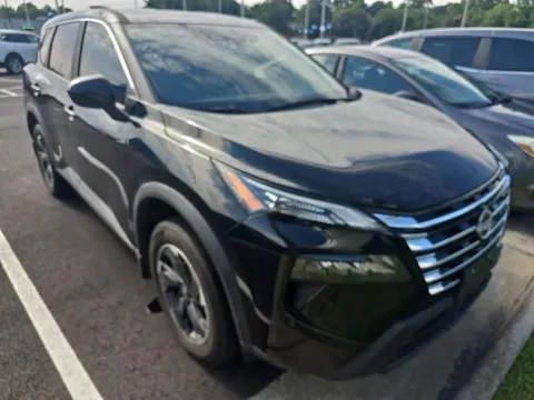 More photos of 2025 Nissan Rogue SV at First Team Honda, VA