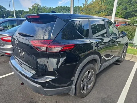 More photos of 2025 Nissan Rogue SV at First Team Honda, VA