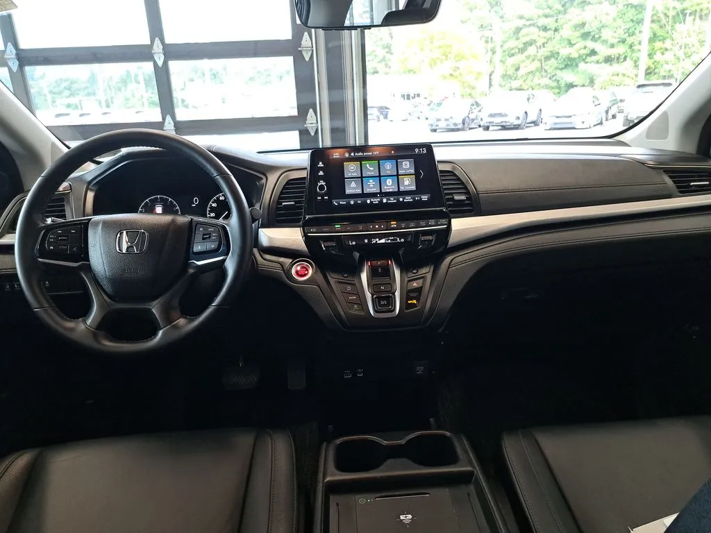 2026 Honda Odyssey EX-L - Photo 10