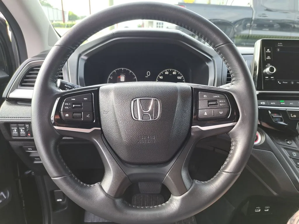 2026 Honda Odyssey EX-L - Photo 17