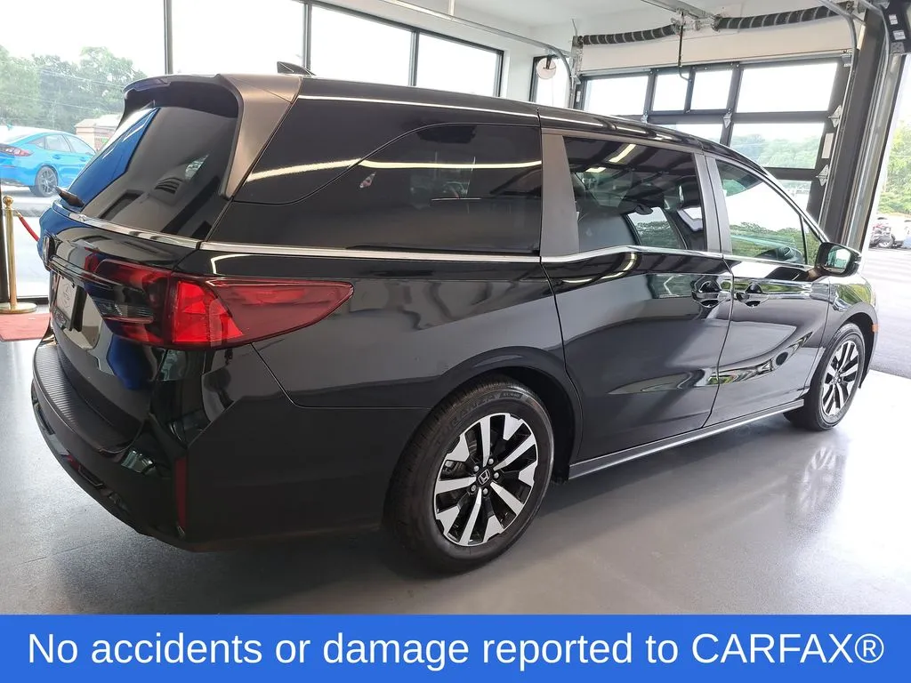 2026 Honda Odyssey EX-L - Photo 6