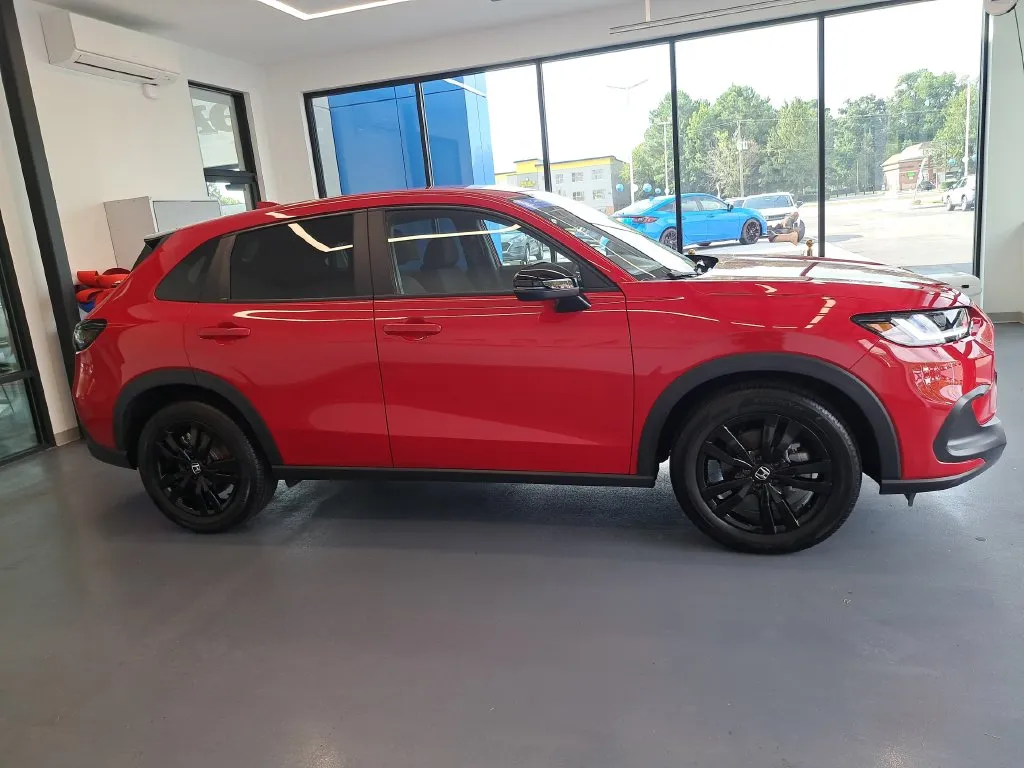 2026 Honda HR-V Sport - Photo 12